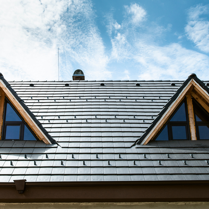 Natural vs. Artificial Roof Slates: Choosing the Right Option for Your Roof